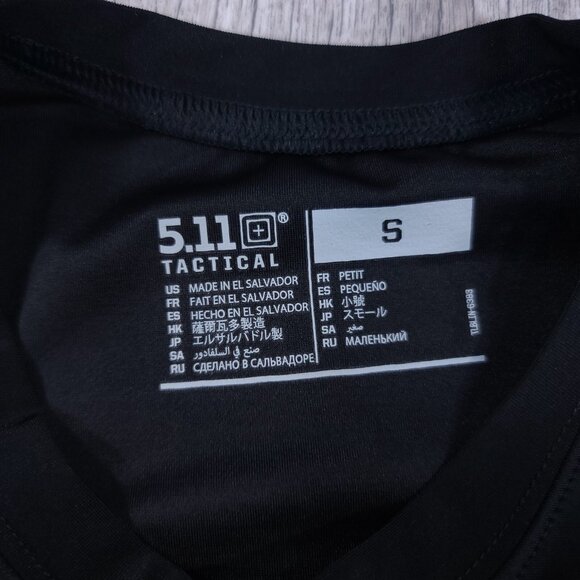 5.11 Tactical Shirt Mens Small Black Tight Fit Compression Long Sleeve Top - Picture 5 of 7